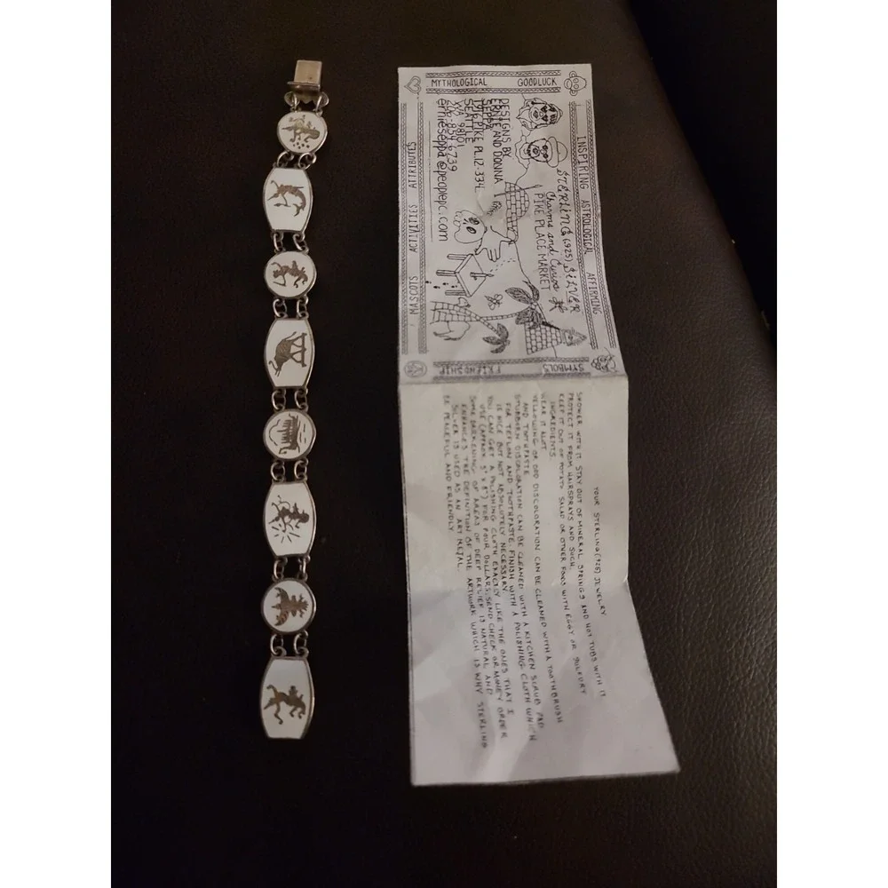 Ernie Donna Seppa Sterling Silver Mythological Good Luck Bracelet Pike Place MKT